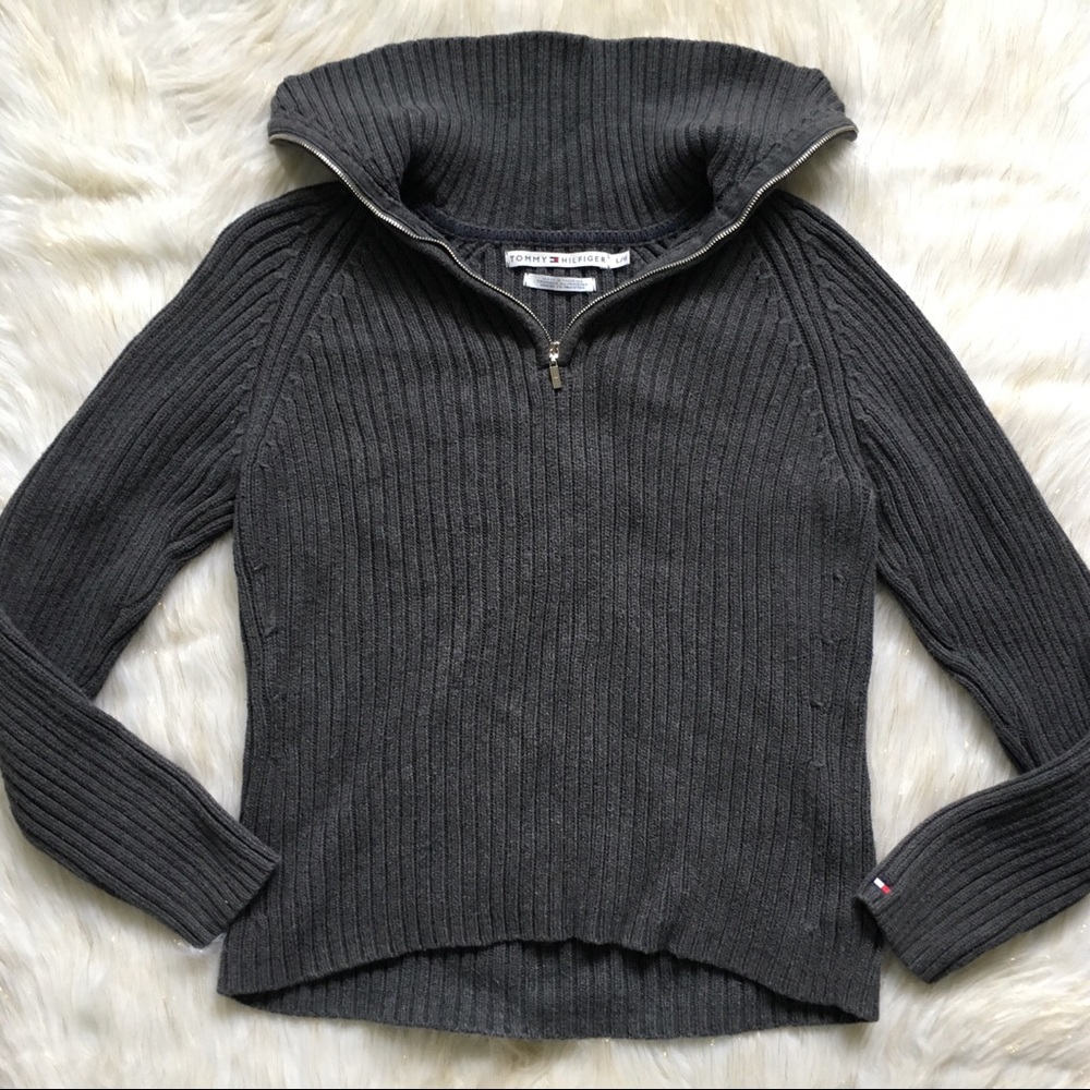 Tommy Hilfiger Woman’s Gray Quarter Zip Pullover